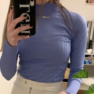 Lulu lemon turtle neck shirt